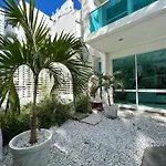 Lujosa Casa con jacuzzi CastilloGrande