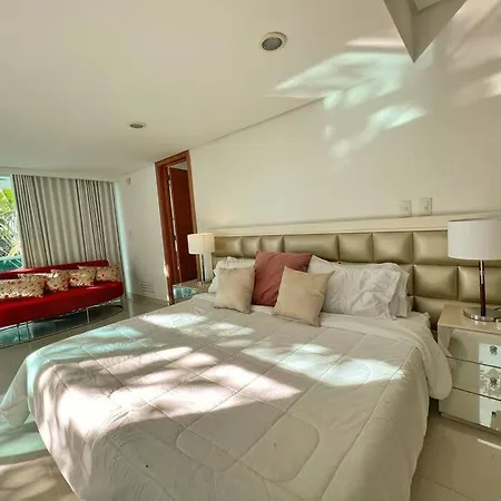 Hotel Lujosa Casa Con Jacuzzi Castillogrande 4*