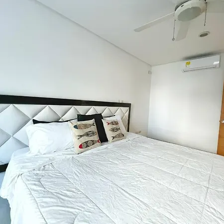 Lujosa Casa Con Jacuzzi Castillogrande 4*