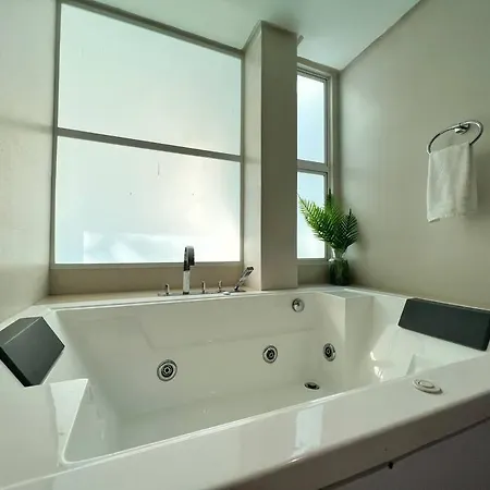 Hotel Lujosa Casa Con Jacuzzi Castillogrande Cartagena