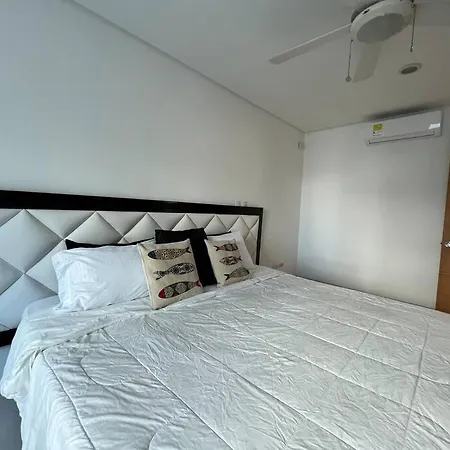 Lujosa Casa Con Jacuzzi Castillogrande 4*